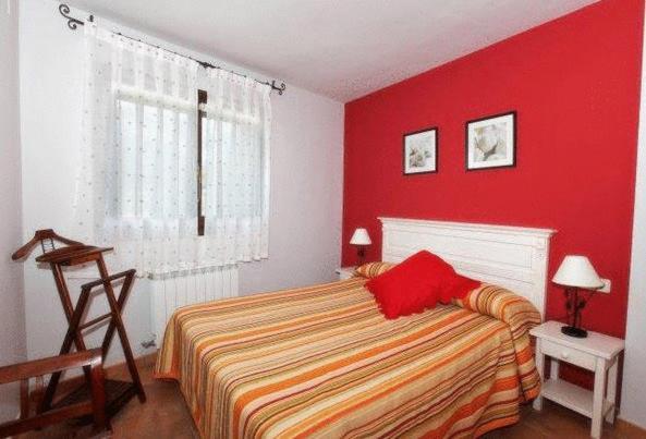 Apartamentos Pirineos Ordesa El Pueyo de Araguás Kültér fotó