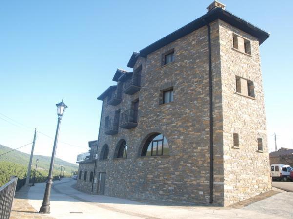 Apartamentos Pirineos Ordesa El Pueyo de Araguás Kültér fotó